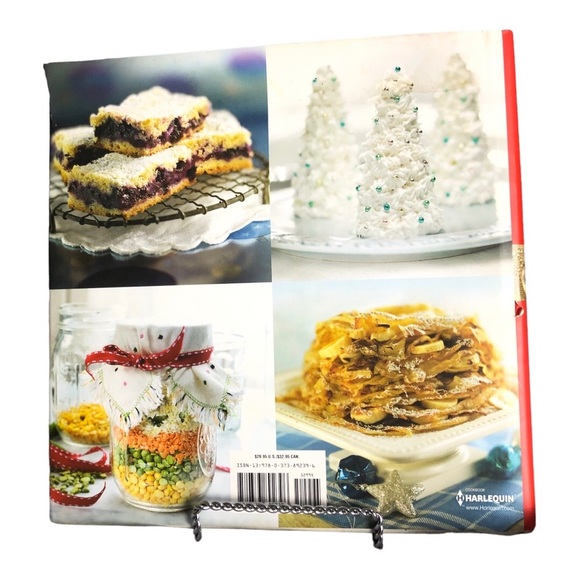 Debbie Macomber's Christmas Cookbook: Favorite Recipes & Holiday Crafts 2011 - Picture 2 of 7